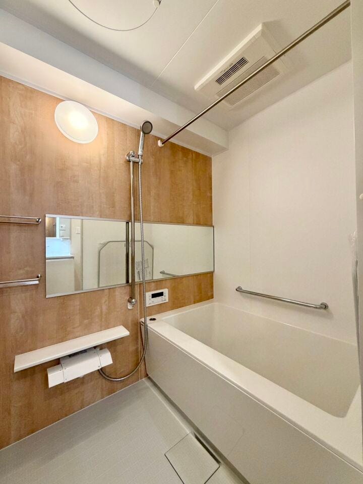 清潔感あふれる浴室は、疲れた体をゆったりと癒してくれます♪