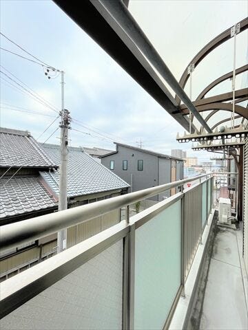 【2階バルコニー】