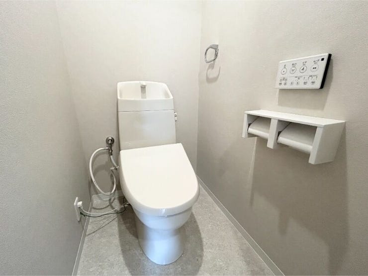 トイレ交換しました。