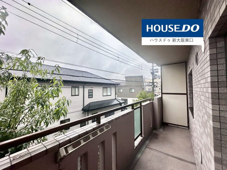 ワイドバルコニー
周辺には高い建物がなく陽がたっぷり入ります。