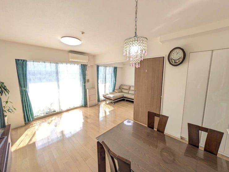 ◇リビングダイニング
→南向き採光なので明るい空間に♪