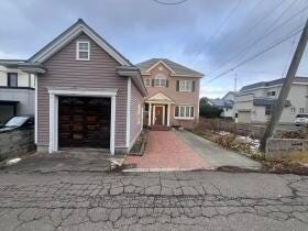 青森市大字三内字沢部