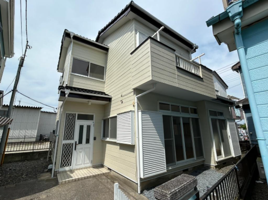 【外観】
【さいたま市岩槻区大字大口】
近隣物件も合わせてご案内可能!住宅ローン相談お任せください!ハウスドゥ北宿通りにお気軽にお問い合わせください!