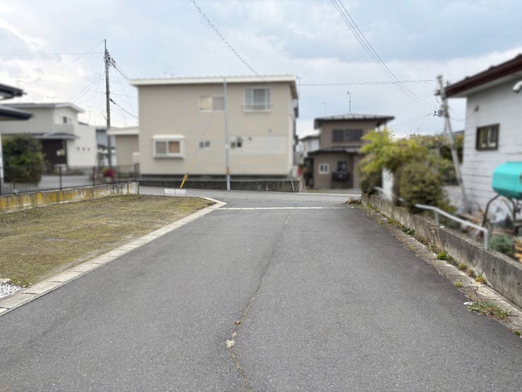 現地(2025年11月)撮影
◎現地案内予約受付中!◎
詳細は、ハウスドゥ 八戸市庁前までお気軽にお問い合わせくださいませ♪