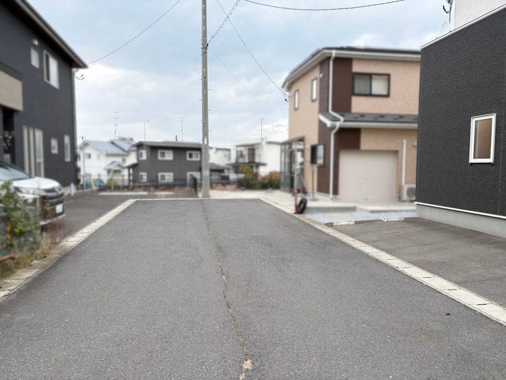 現地(2025年11月)撮影
◎現地案内予約受付中!◎
詳細は、ハウスドゥ 八戸市庁前までお気軽にお問い合わせくださいませ♪