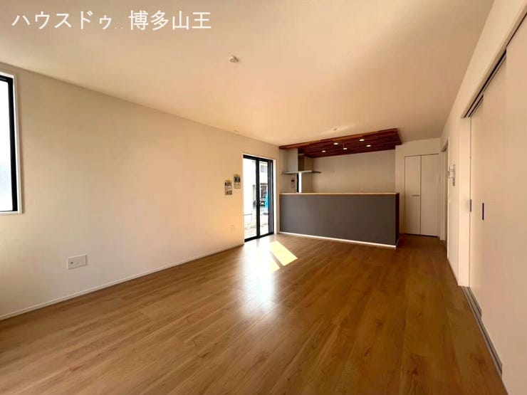 【リビング】