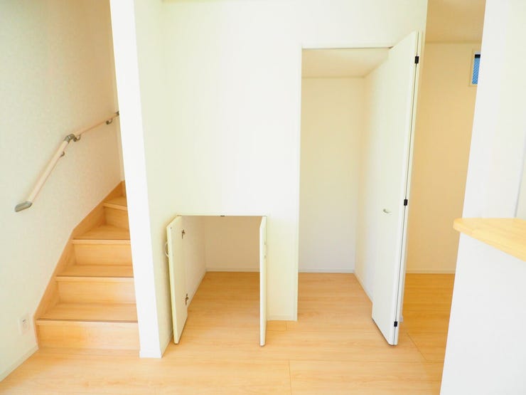 リビング備え付けの収納
現地写真(2025.12.27)