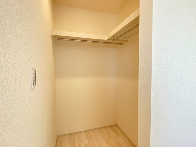 6帖洋室 ウォークインクローゼット