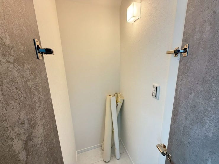 【STORAGE】
防災用備蓄庫