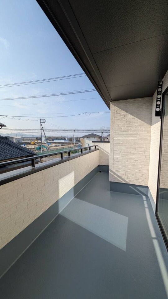 ◆奥行のあるワイドバルコニー