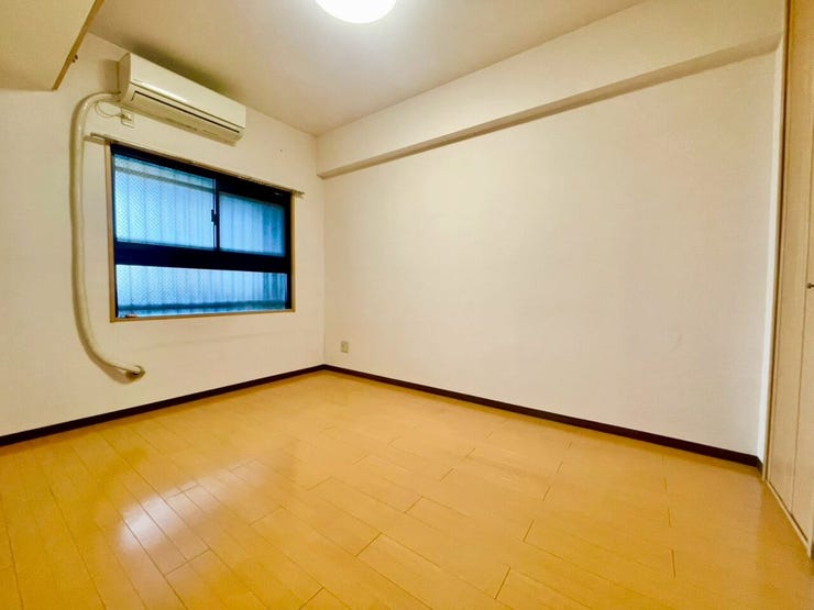 各居室は用途に応じて使いやすく、プライベートな空間としても最適です。収納もしっかり確保されています。