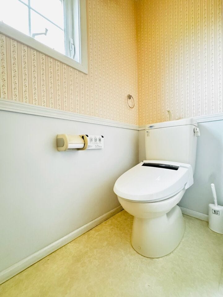 1F 温水洗浄便座