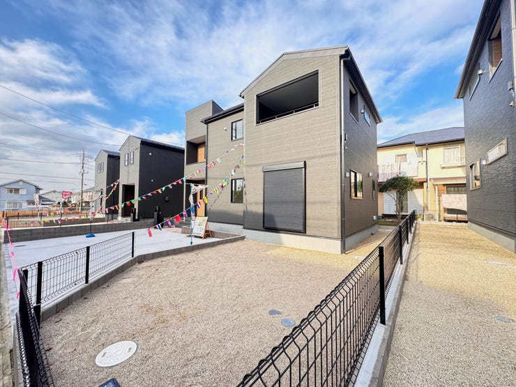 敷地南側にはお庭も完備♪