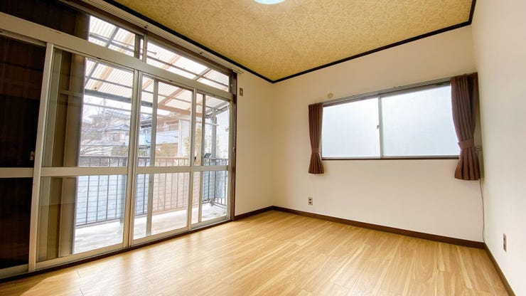 ご家族揃ってお休みいただける、広々としたお部屋です。