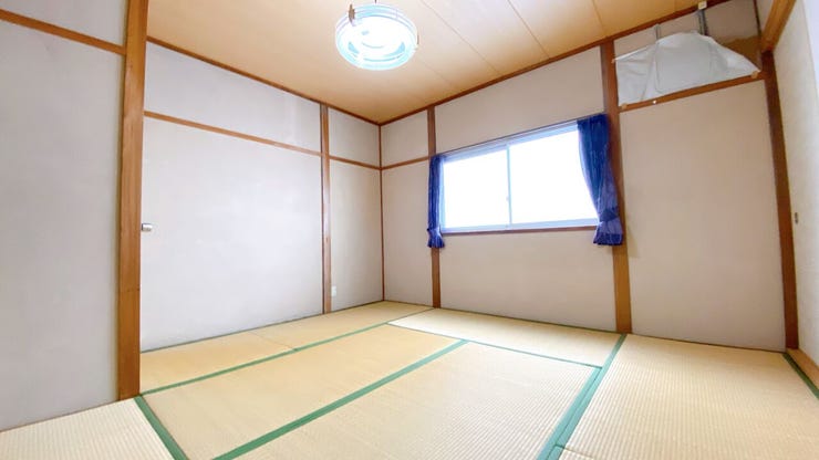 和室も日当たりが良く、明るい空間となっております。