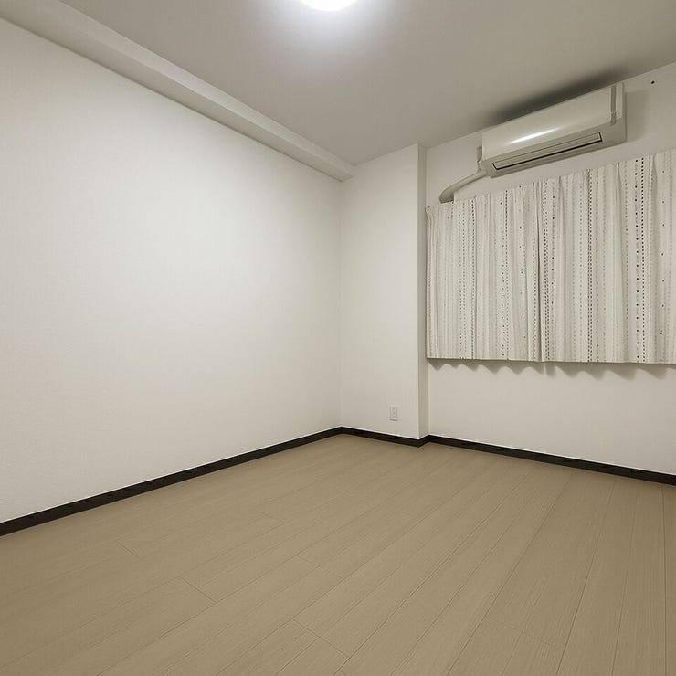 ※小物類を消去する修正を行っております。