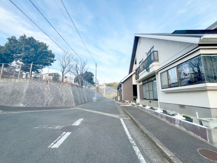 広々25帖以上のリビング♪オール電化♪小倉南区上石田中古戸建て◎駐車場◎吹き抜け◎庭10坪以上