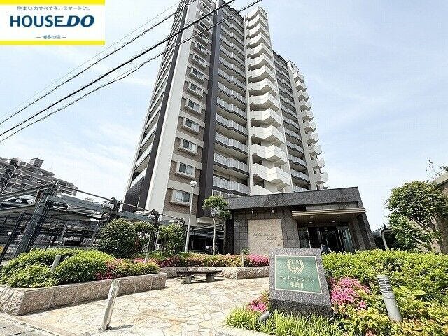 【外観】
外観写真です♪