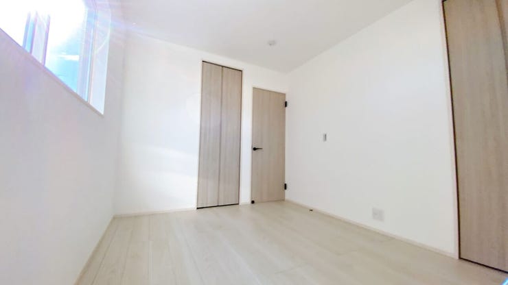 広い居室なので主寝室としてもピッタリです◎