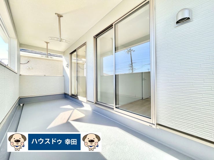 広めなインナーバルコニーで急な雨でも安心です