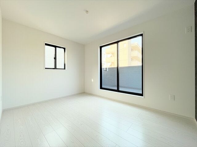 子どもの好きな色や柄、デザインを取り入れることで
居心地の良い空間にできちゃいます◎