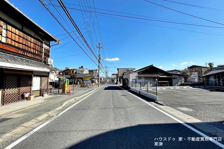 頑張る自分を癒す場所。穏やかな街並みが、帰宅した心を優しく解き放ちます。