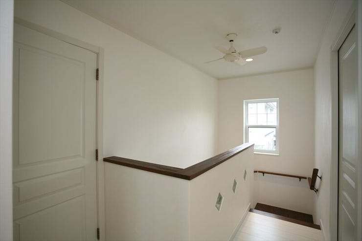 2Fホール建築当時の写真となります