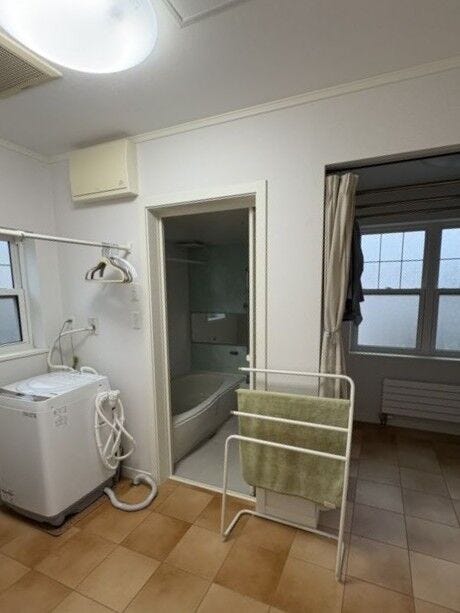 脱衣場
建築当時の写真となります