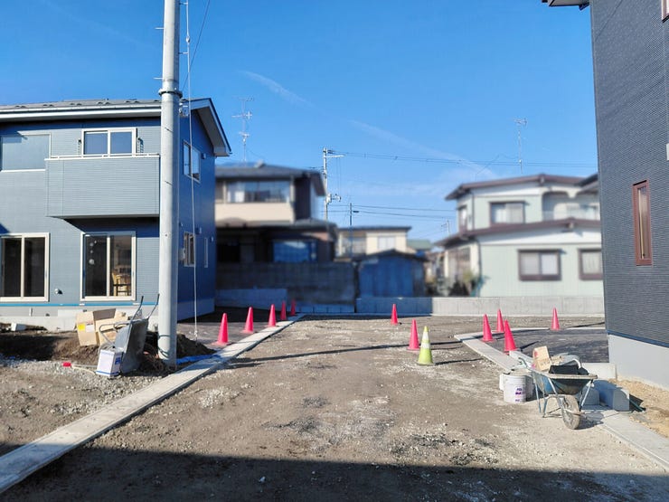 現地(2025年12月)撮影
◎現地案内予約受付中!◎
詳細は、ハウスドゥ 八戸下長までお気軽にお問い合わせくださいませ♪