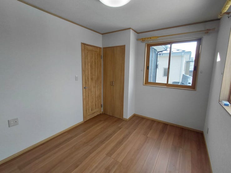 室内(2026年1月)撮影
◎本日案内可能◎
2階は全居室フローリングでお掃除が楽チンなため、家事時間を短縮できそう!