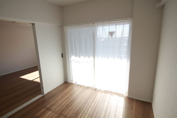 通風・採光に優れ、心地よい光と風が溢れています。