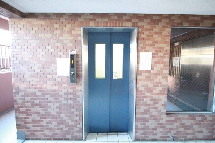 重い荷物を持っていても楽々移動できます♪