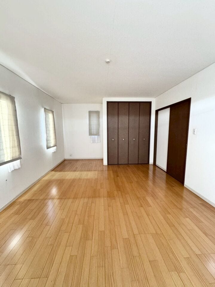 ■□■洋室■□■
洋室11帖