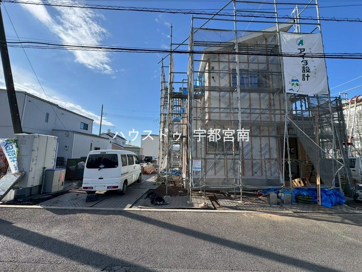 【外観】
建築中です!
ご案内は可能ですので、お気軽にお問い合わせください。