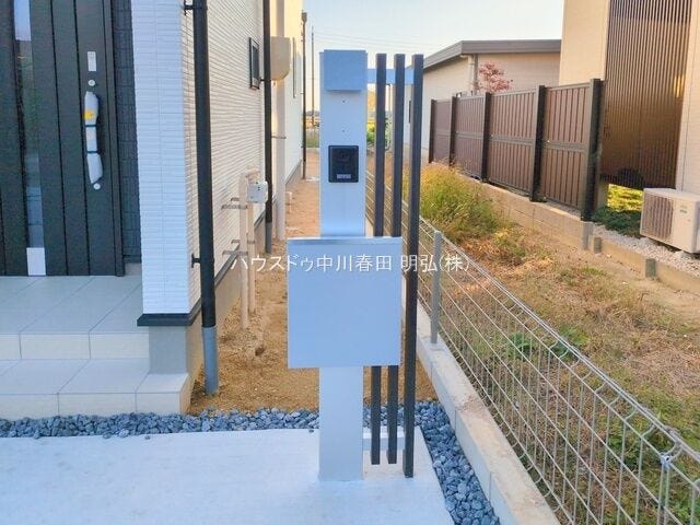 郵便物を安全に保管し、不正取得や紛失を防ぎます。鍵付きの郵便受けはさらに防犯性が向上します!