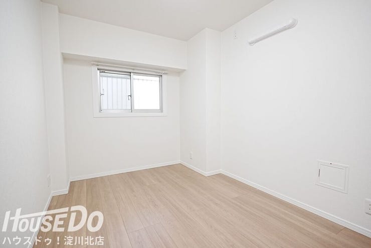 ■■本日内覧可能■■
大阪メトロ御堂筋線「東三国」駅徒歩7分!7階建て3階部分・東向き・全室洋室の2LDK!2026年1月リフォーム済!
(水廻りすべて新調・全室クロス・床貼替・建具交換)