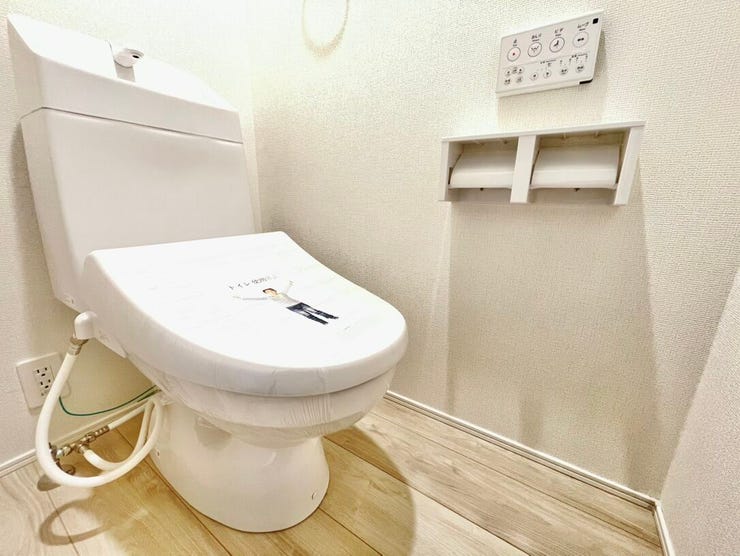 平屋でありながらトイレが2か所あり、朝の忙しい時間帯や家族が多いご家庭はもちろん、来客時にも便利です