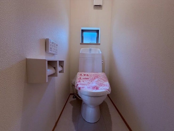 トイレは安心の2箇所!朝のバタバタも一安心♪