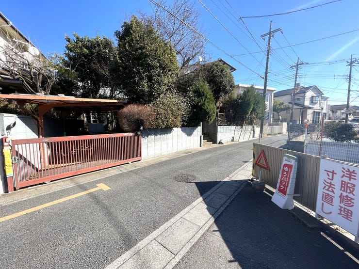 【外観】
◇東武野田線「大和田駅」まで徒歩約20分(約1600m)
→バス乗車で主要駅「大宮駅」もご利用可能♪
※古家付現況渡し