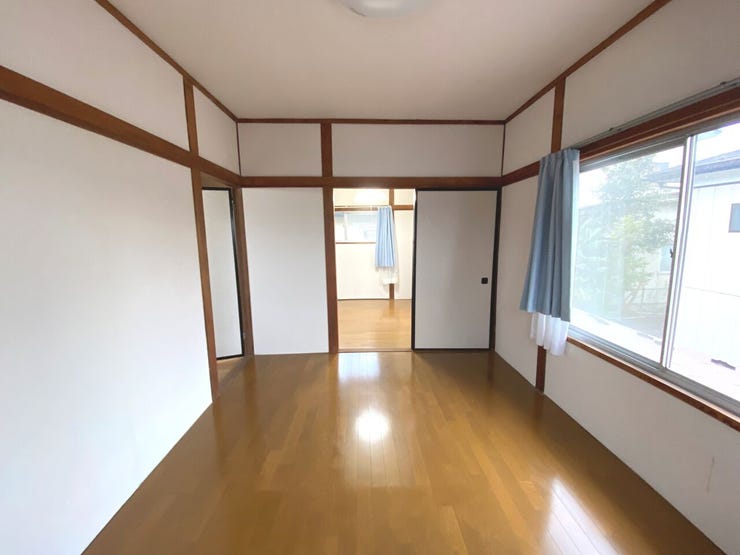 ◇2階洋室1◇ゆとりある広さを確保しており、主寝室としてご使用いただけます。