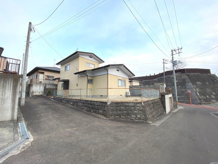 【外観】
バス停徒歩2分・国道286号線約500mで交通アクセス良好です。スーパー徒歩9分で買い物楽々!