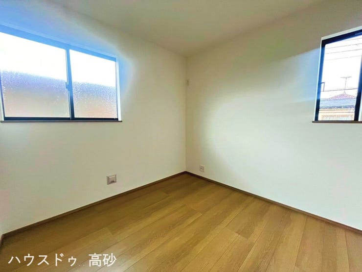掃除も模様替えもラクラク、暮らしに寄り添う洋室です♪(撮影日:2026.5.1)