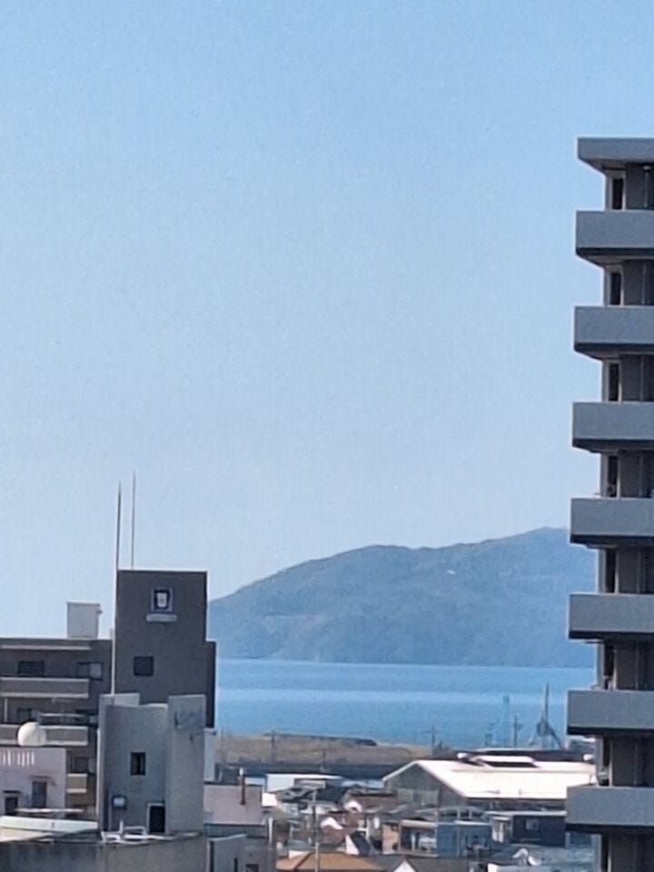 海を望むオーシャンビューの角度。