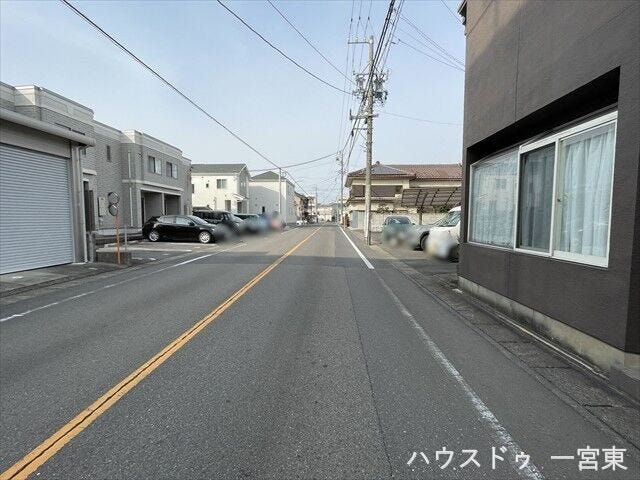 ≪南側西向き 幅約7.9m≫
広々としていて、街並みが開放的で圧迫感がありません。