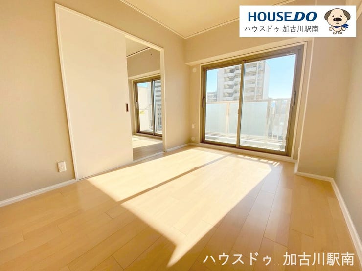 使い方は自由自在。暮らしにフィットする洋室♪