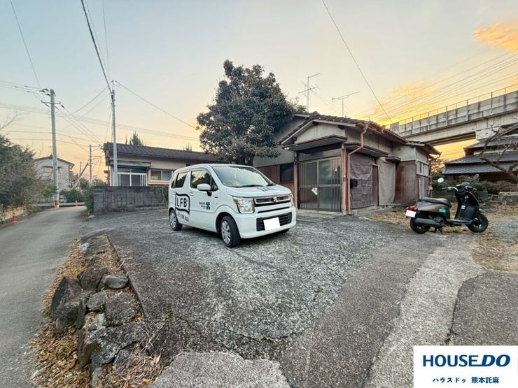 約96坪! 建築条件なし☆国道3号線/熊本嘉島線まで車で約1分♪