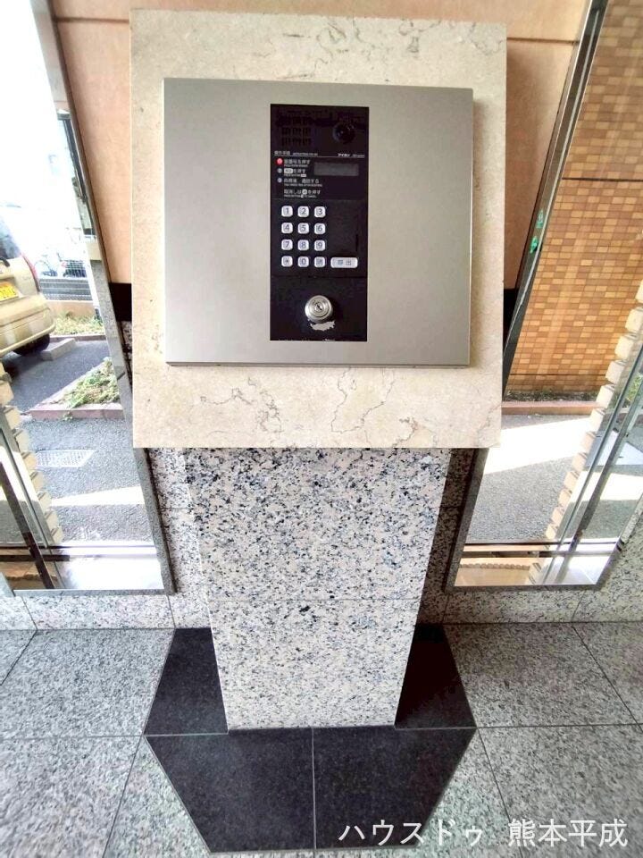 安心のオートロックです