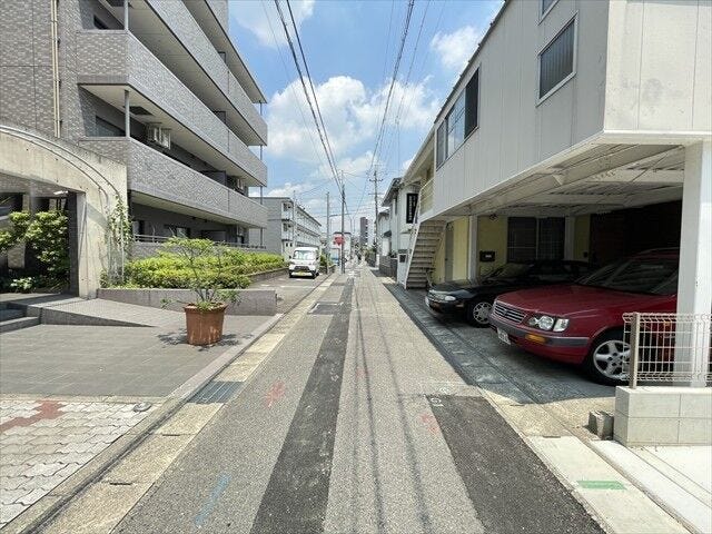 近隣にはスーパーやドラッグストアも充実して
安心して新生活をスタートしていただけます◎