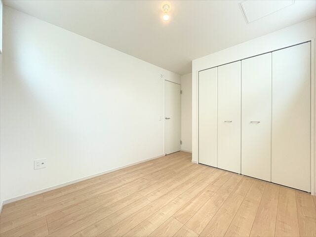 ラックや棚などを設置して、
片付ける作業が自然な生活の中に溶け込む習慣になれば嬉しいですね。