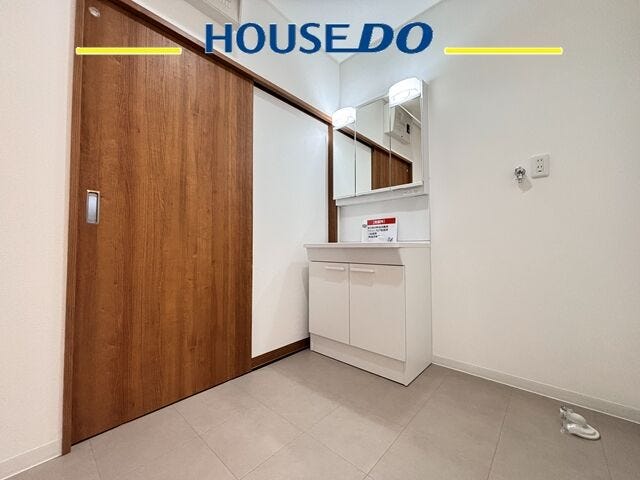 クロスやフロアタイルの貼り替え完了しております♪